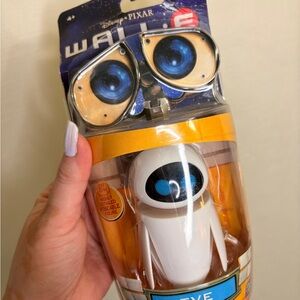 Disney Pixar Wall-E EVE figure